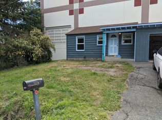 21332 67th Ave W, Lynnwood, WA 98036