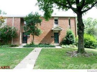 12378 Sparrowwood Ct, Saint Louis, MO 63146