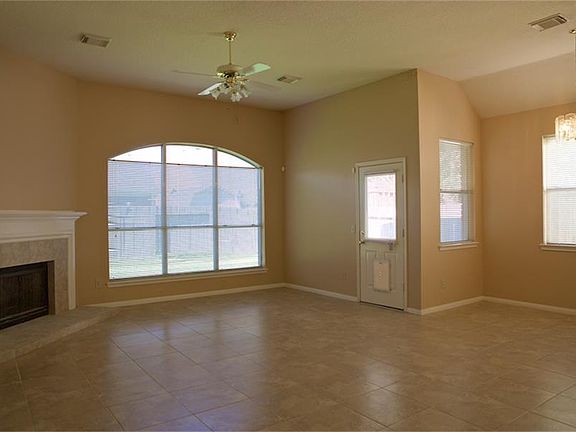 5th image of 2906 Linda Dr