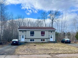 85/87 Park St, Trenton, NS B0K 1X0