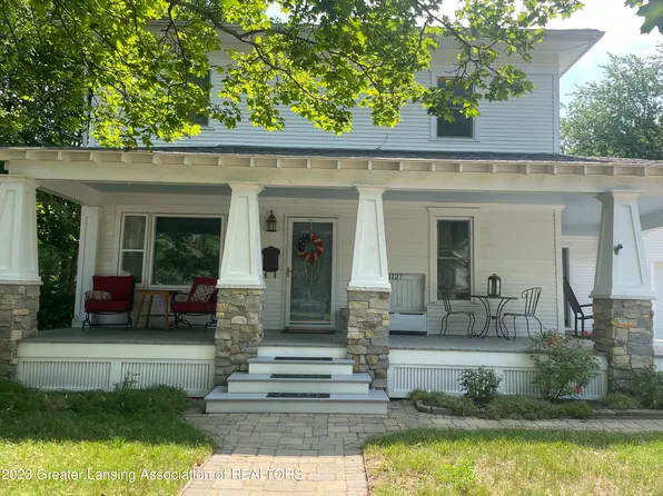 1127 Degroff St, Grand Ledge, MI 48837