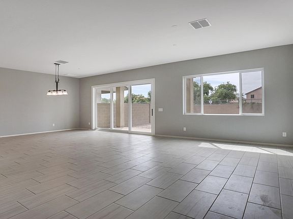 Great room for entertaining