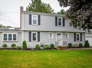 2 Salvi Dr, Framingham, MA 01701