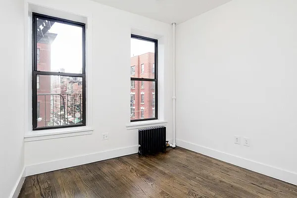 Rented by Compass | media 2