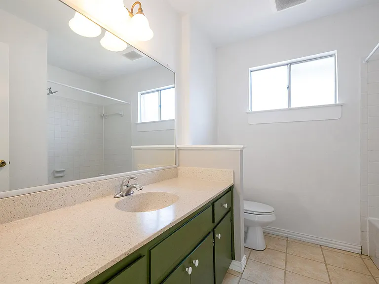 2201 Singletree Ave — Photo 38