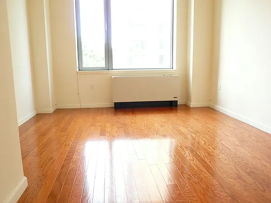 Rented by Living Quest Real Estate Inc. | media 15