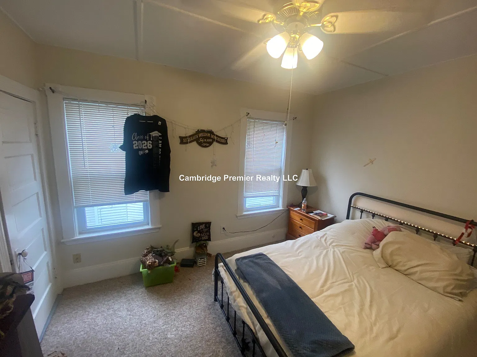 11 Wright Ave — Photo 4