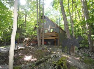 199 Wyalusing Dr, Pocono Lake, PA 18347