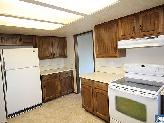 4th image of 2103 Driftwood Pl