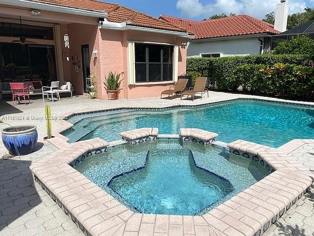 1st image of 3110 Hidden Hollow Ln
