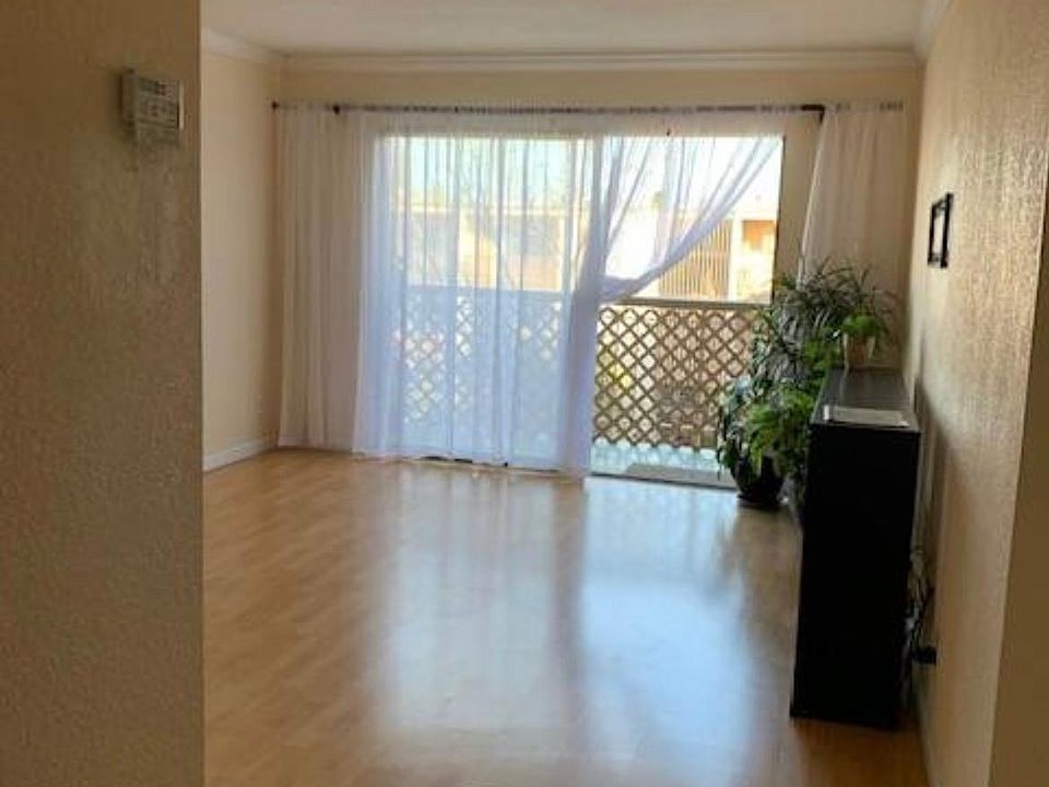 1st image of 450 N Civic Dr APT 504