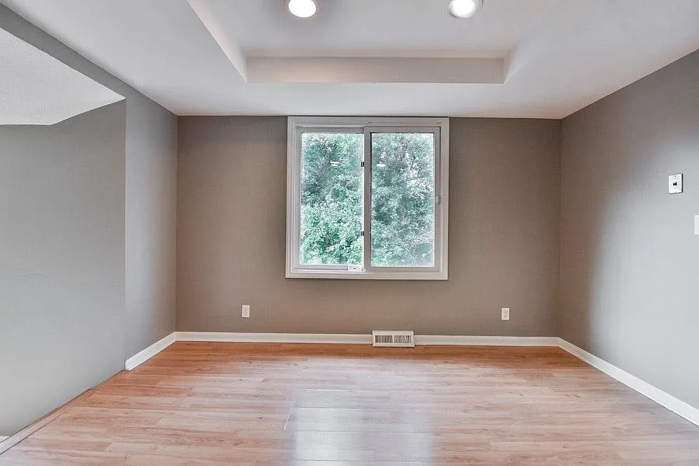 15565 Shirley Circle — Photo 3
