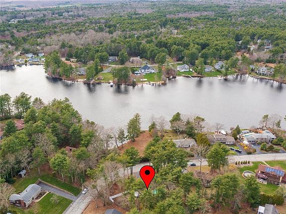 5th image of 49 Wood Cove Dr