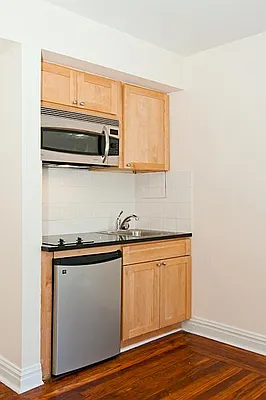 Sold by Sumitomo Real Estate Sales | media 13