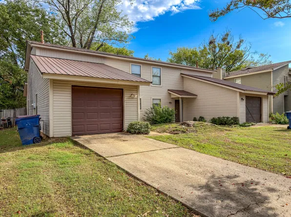 121 Perth Ct, Fort Smith, AR 72908