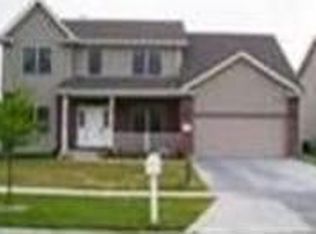 6330 Glass Ridge Dr, Lincoln, NE 68526