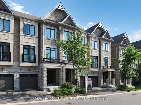 10 William Adams Ln, Richmond Hill, ON L4S 0L9