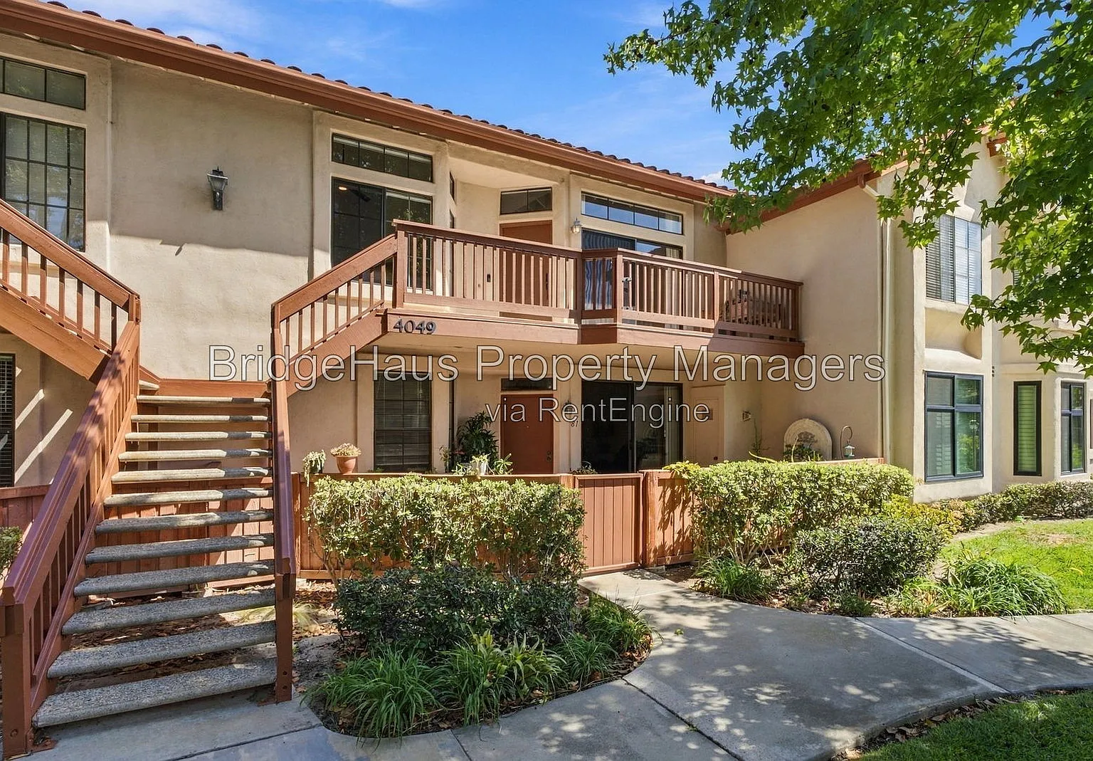 1 bed, 1.0 bath, 886 sqft, $3,200 — Photo 3