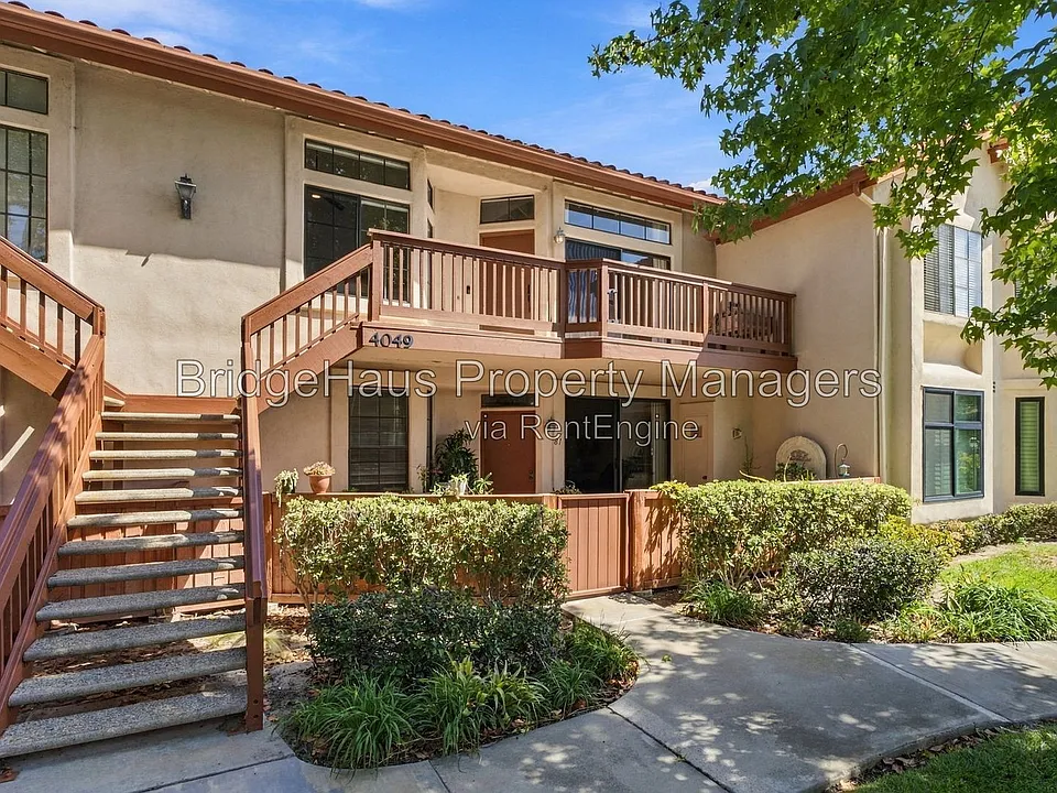 4049 Carmel View Rd #82