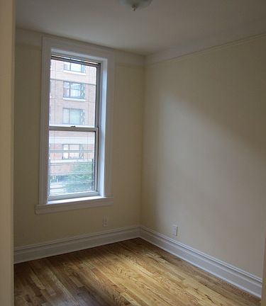 5th image of 515 W 122nd St APT 51