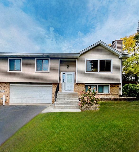 1st image of 494 97th Ln NE