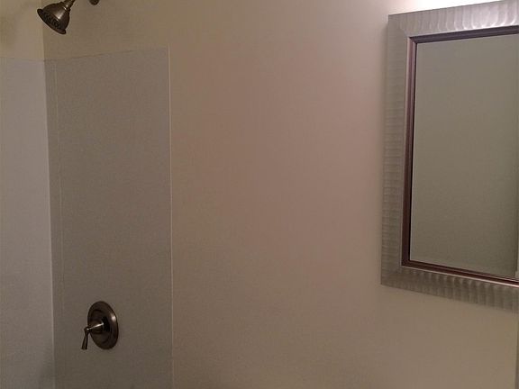 5th image of 1001 Avenue J #11094722