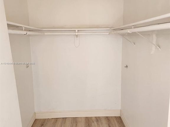 5th image of 3536 NE 168th St APT 203