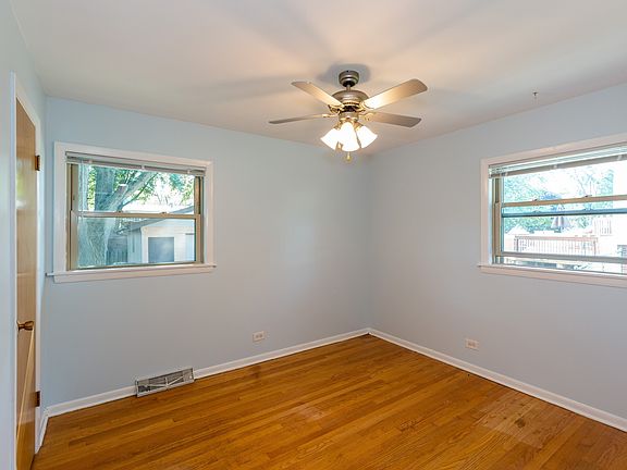 5th image of 441 W Arquilla Dr