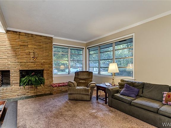 4th image of 89 Arcadia Dr