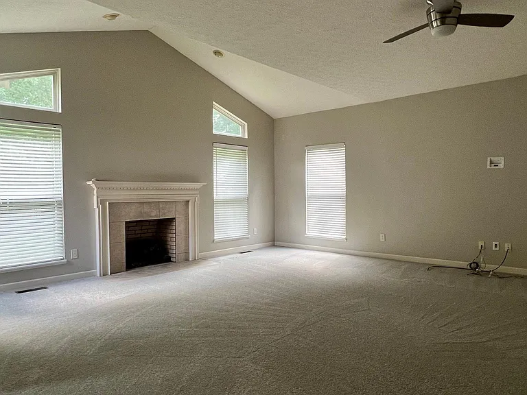 6433 Summers Nook Dr — Photo 8