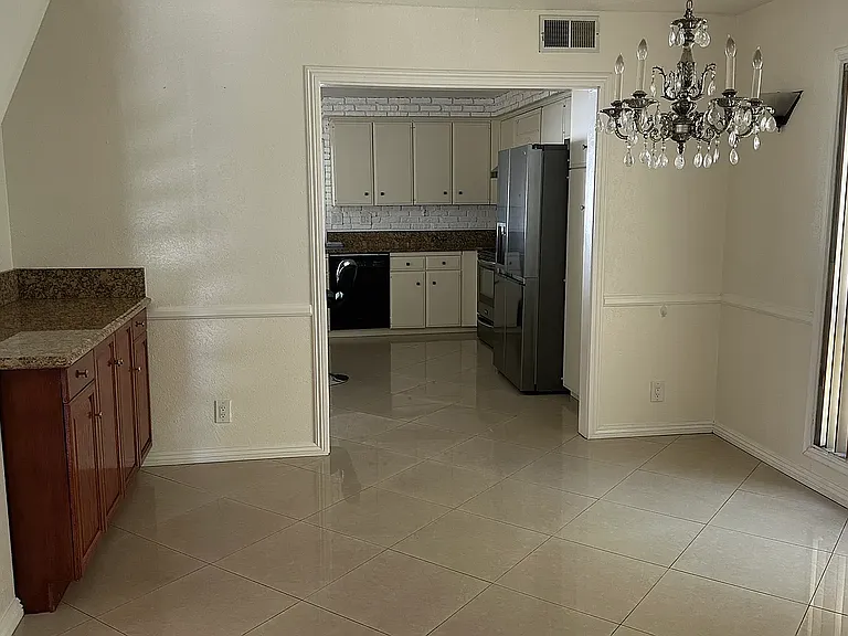 13618 Edgefield St — Photo 2
