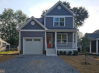 1005 Bancroft Ave, Colonial Beach, VA 22443