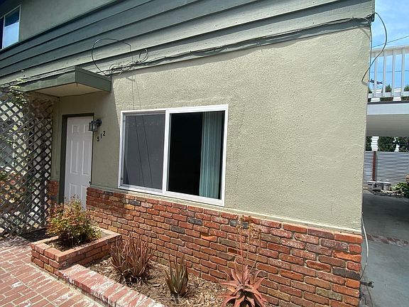 2nd image of 512 La Mesa Ave