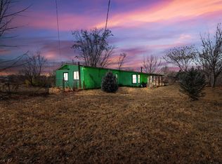 1503 Bryan Dr, Los Lunas, NM 87031