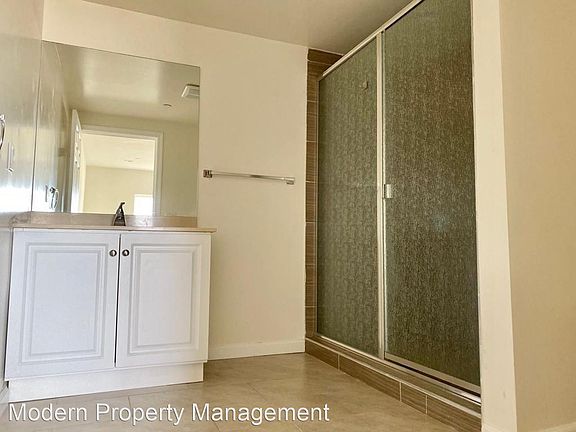 5th image of 9126 Langdon Ave #302