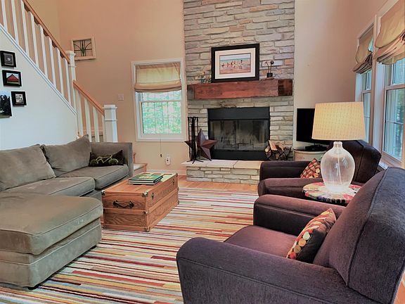 2nd image of 14291 Wildwood Ln
