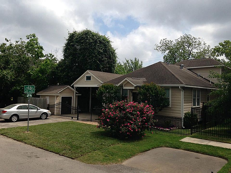 Front Lot View
