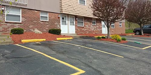 PLUM PARK Photo 1