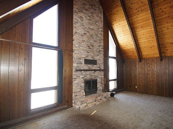 2nd image of 4624 258th St