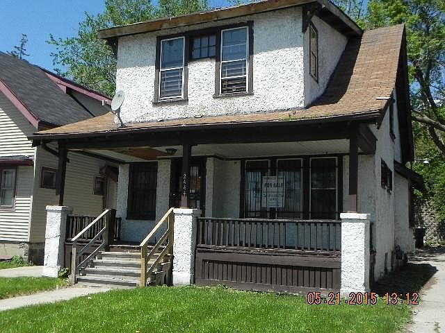 2nd image of 2444 W Michigan St