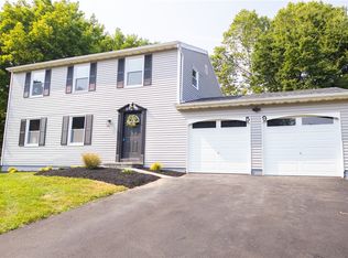 59 S Ridge Trl, Fairport, NY 14450