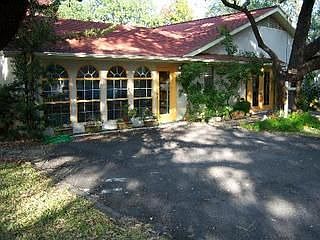 2nd image of 104 Crestline Dr