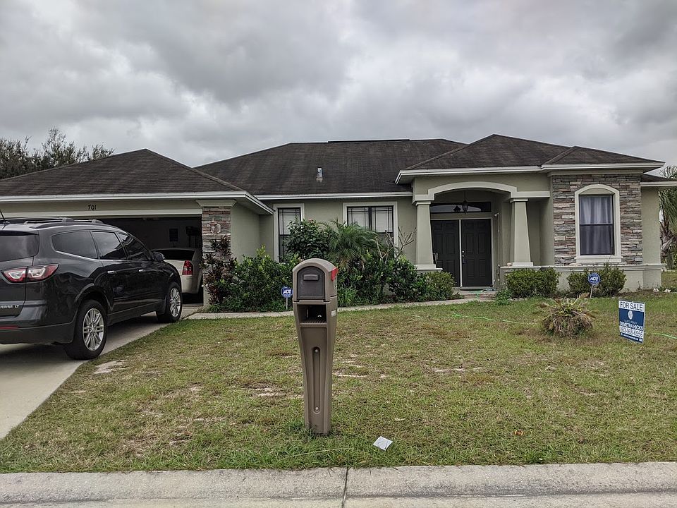 1st image of 701 Terranova Ave
