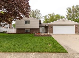 5877 Charlesgate Rd, Dayton, OH 45424