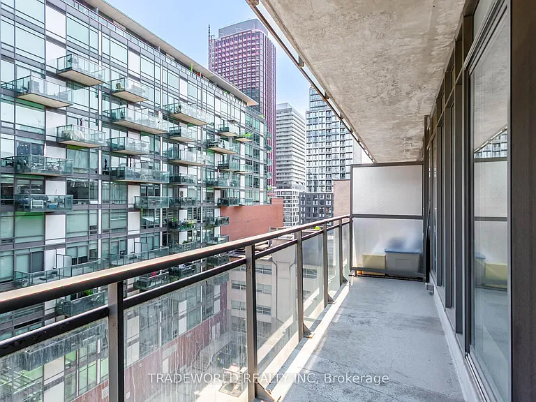 205 Frederick St #909 — Photo 19