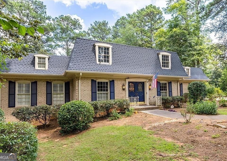 1st image of 2123 Mountain Creek Dr