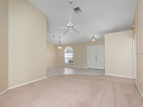 5th image of 1113 Deardon Dr
