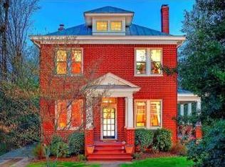 876 Locust Ave, Charlottesville, VA 22902
