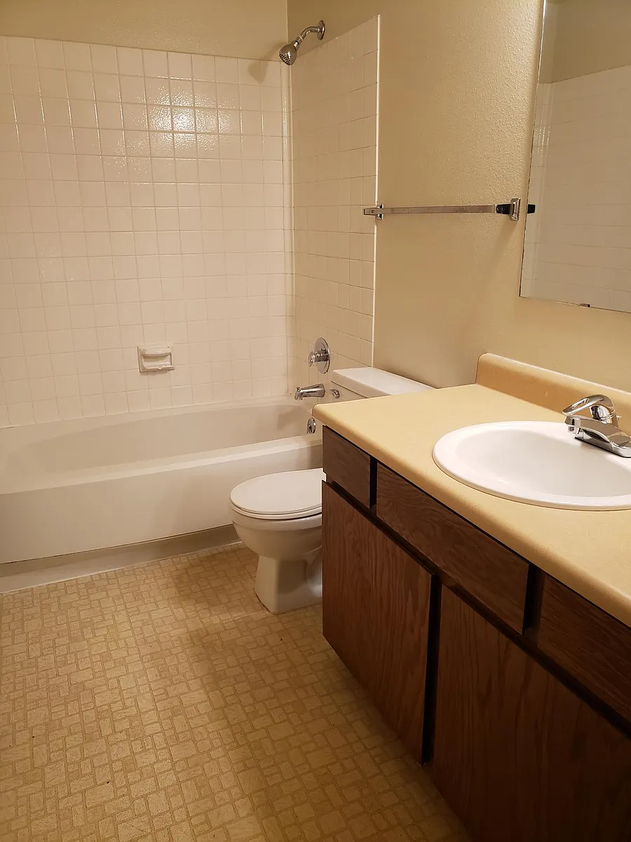 Building Photo - 1810 Idaho St #1