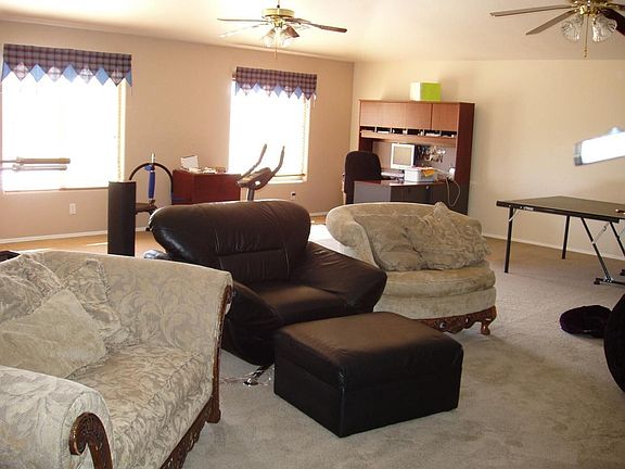 3rd image of 8616 W Berridge Ln